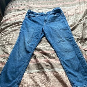 Universal Thread Jeans